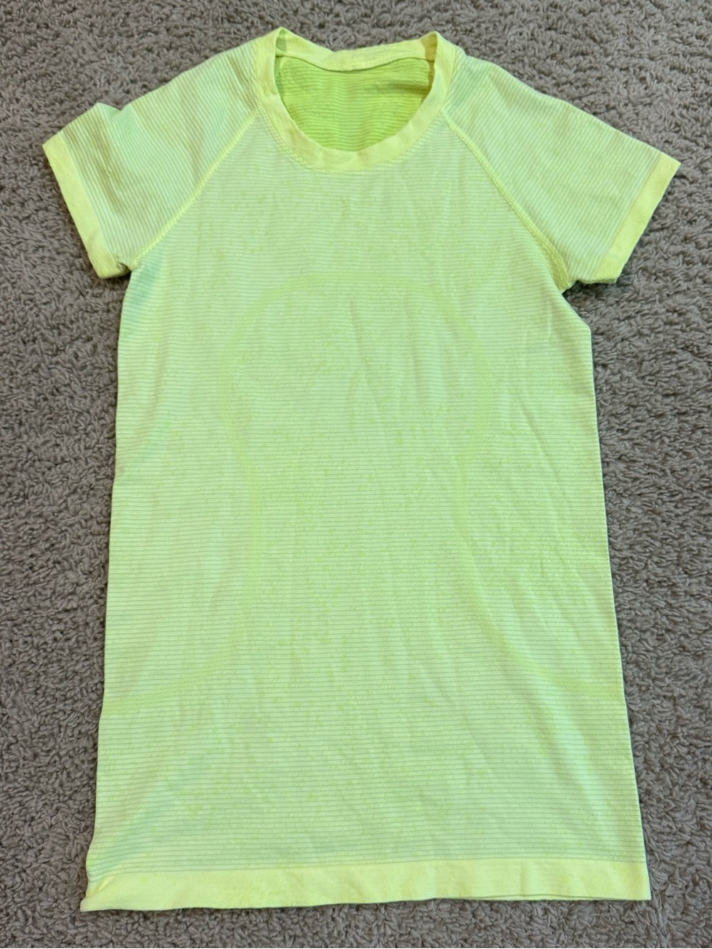 Lululemon swiftly tech size 4